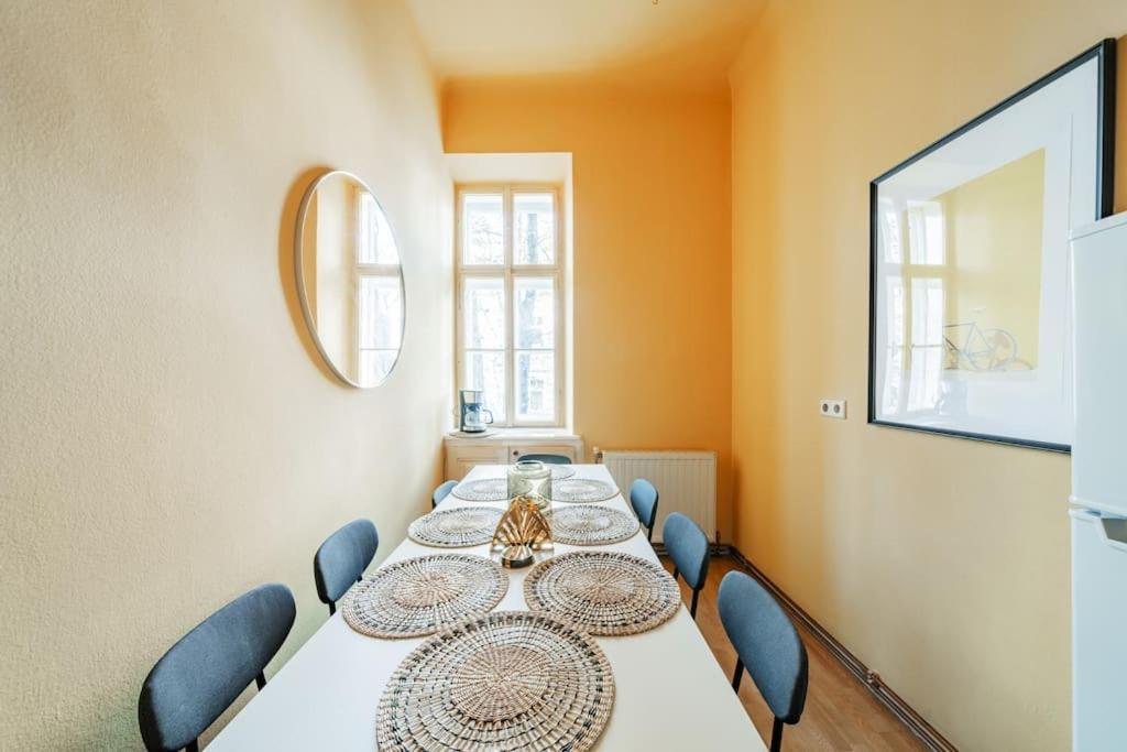 Zentrale Wohnung Fuer Entdecker Вена Экстерьер фото